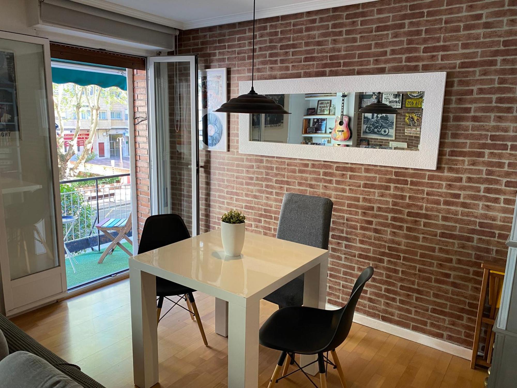 Apartamento Estilo Vintage Centrico Y Garage Incluido Logroño Exterior foto
